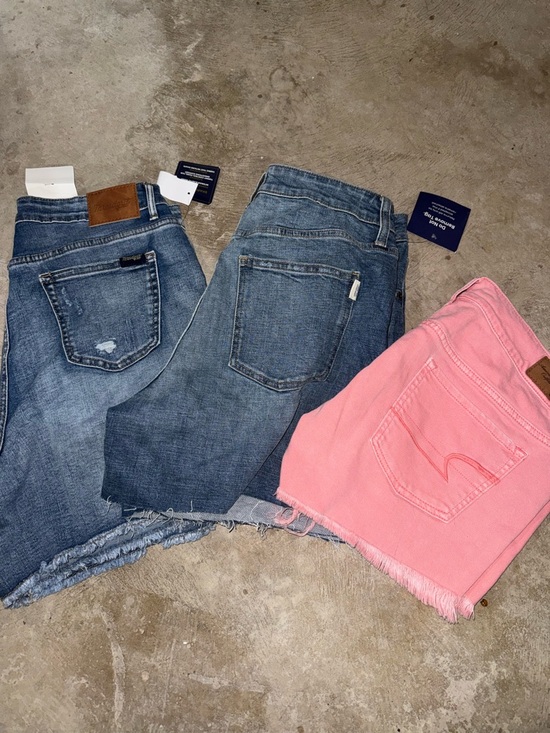 American Eagle Outfitters Pants - Womens size 10/30 shorts bundle
